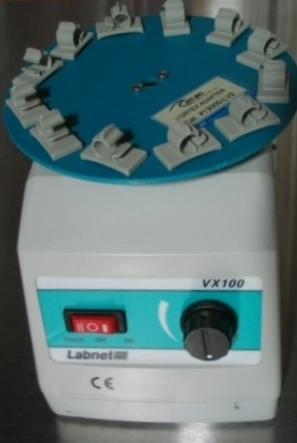 Labnet VX100 Vortexer