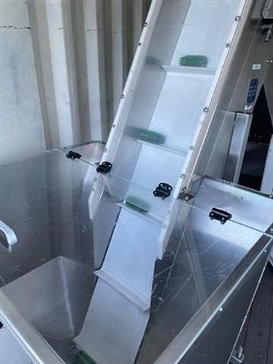 Pace Packaging Bottle Elevator