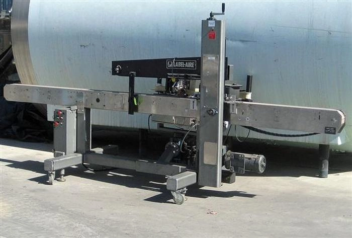 Label-Aire 2115-M Labeler