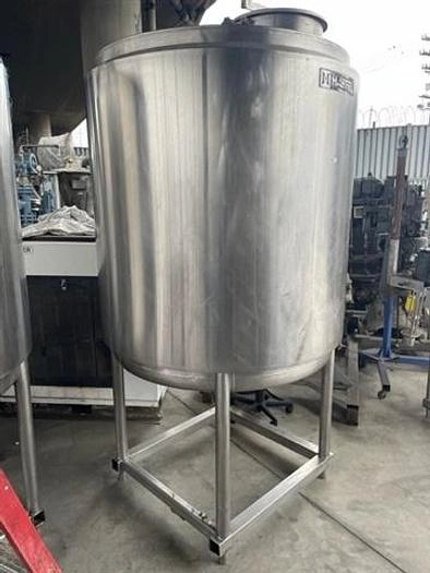 600 gallon Hartel Stainless Steel Insulated Tank