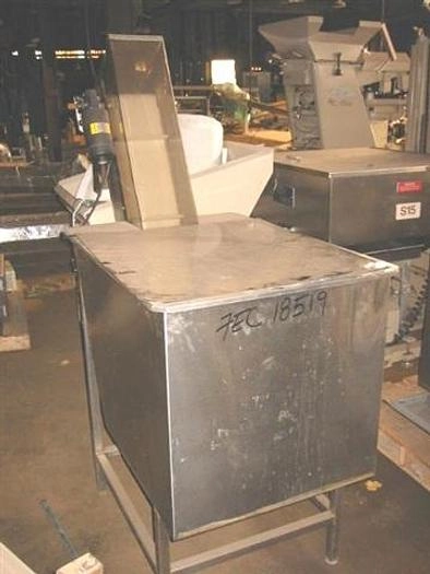 CAP ELEVATOR, 5' DISCHARGE