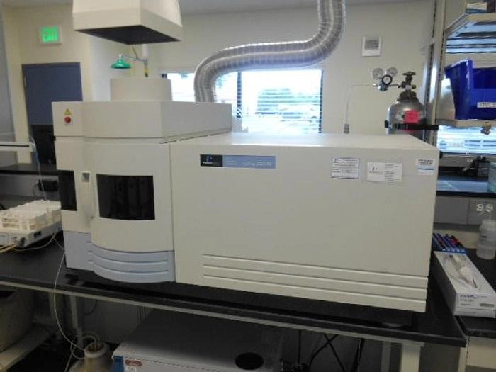 Perkin Elmer Optima 2000 ICP