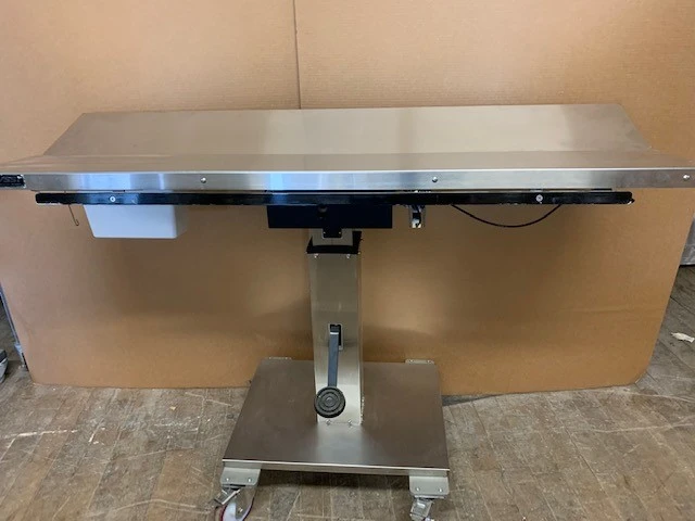 5Ft V-Top Surgical Table