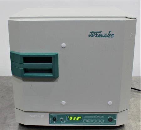 Termaks Model TS8024 Lab Drying Oven