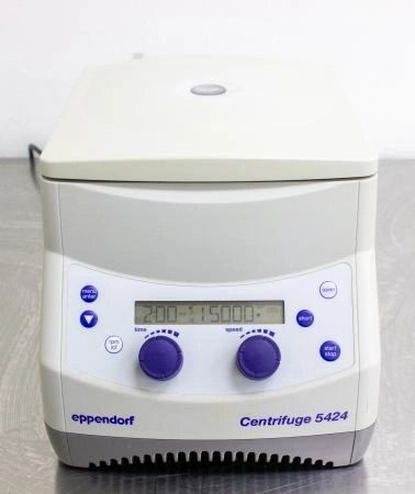 Eppendorf 5424 Micro Centrifuge with FA-45-24-11 Rotor