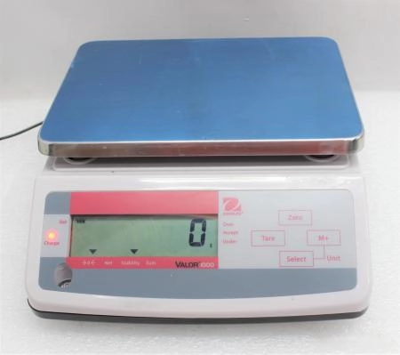 Ohaus VALOR 1000 Economical Multipurpose Weighing Scale