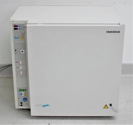 Heraeus Cytomat 6001 Plate Shuttle System