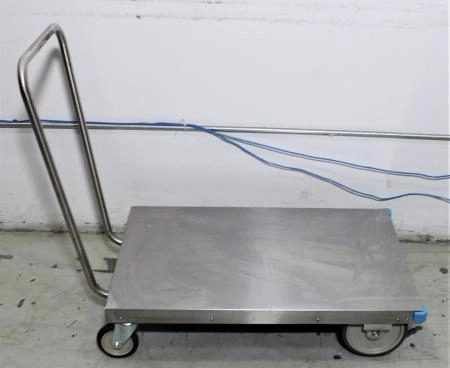 Lakeside 455 Stainless Steel Platform Dolly w/ Handle