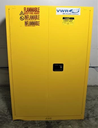 VWR 45 Gallon Flammable Liquid Storage Cabinet 89522-622
