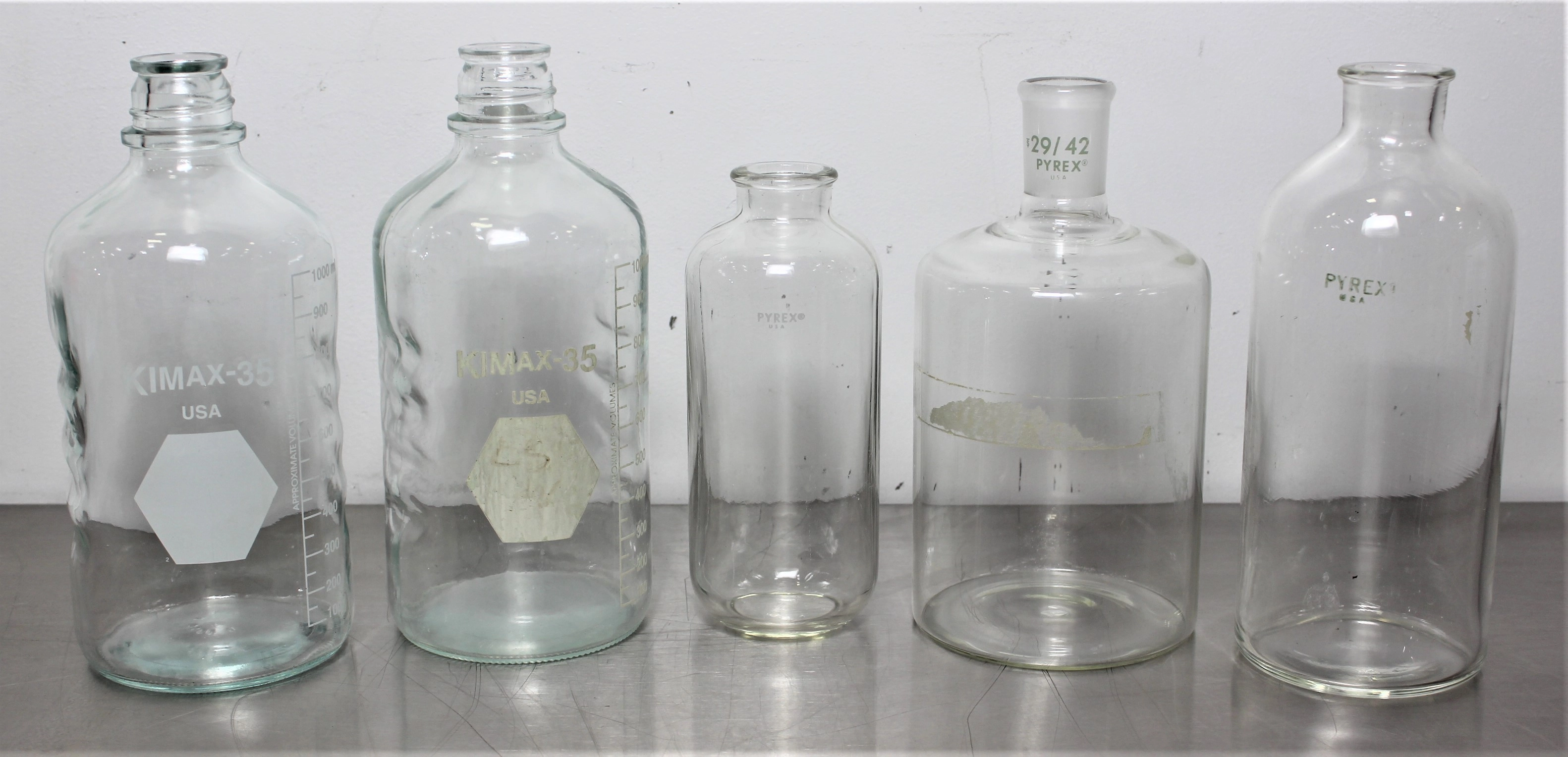 Pyrex Laboratory Glass Flasks Lot of 5 - Used - 3363544