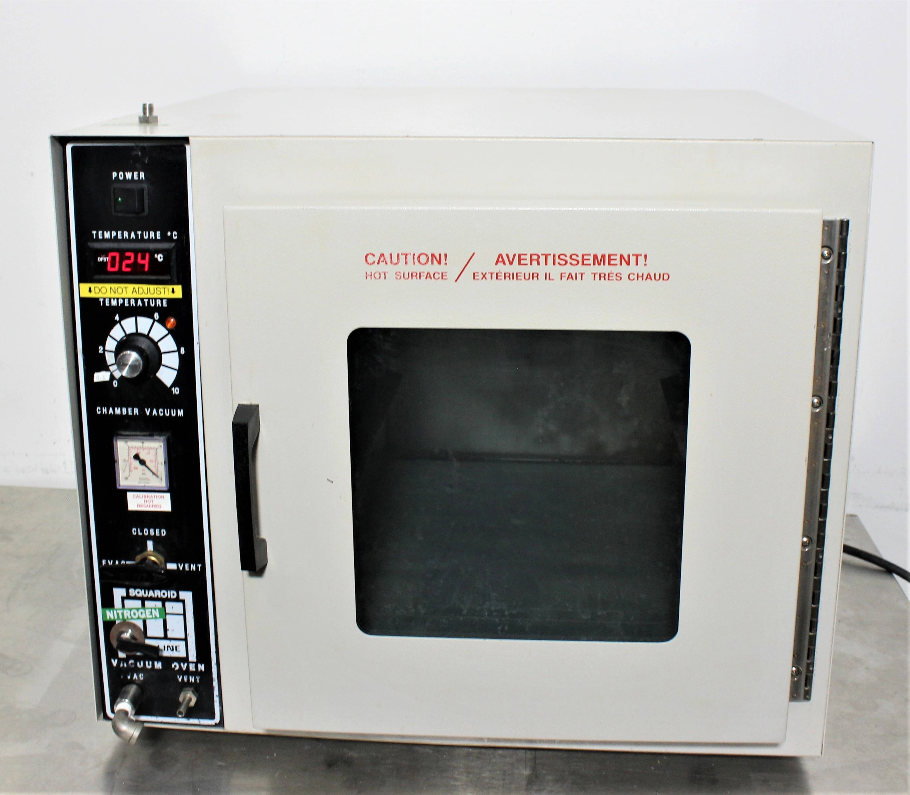 Lab-Line 3618 Vacuum Oven - Thermo Scientific, Used, Very Good Condition, 120V, 60Hz - 3363492