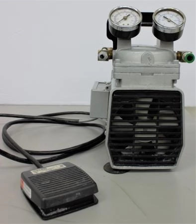 Gast DAA-V715-EB Vacuum Pump CLEARANCE! As-Is