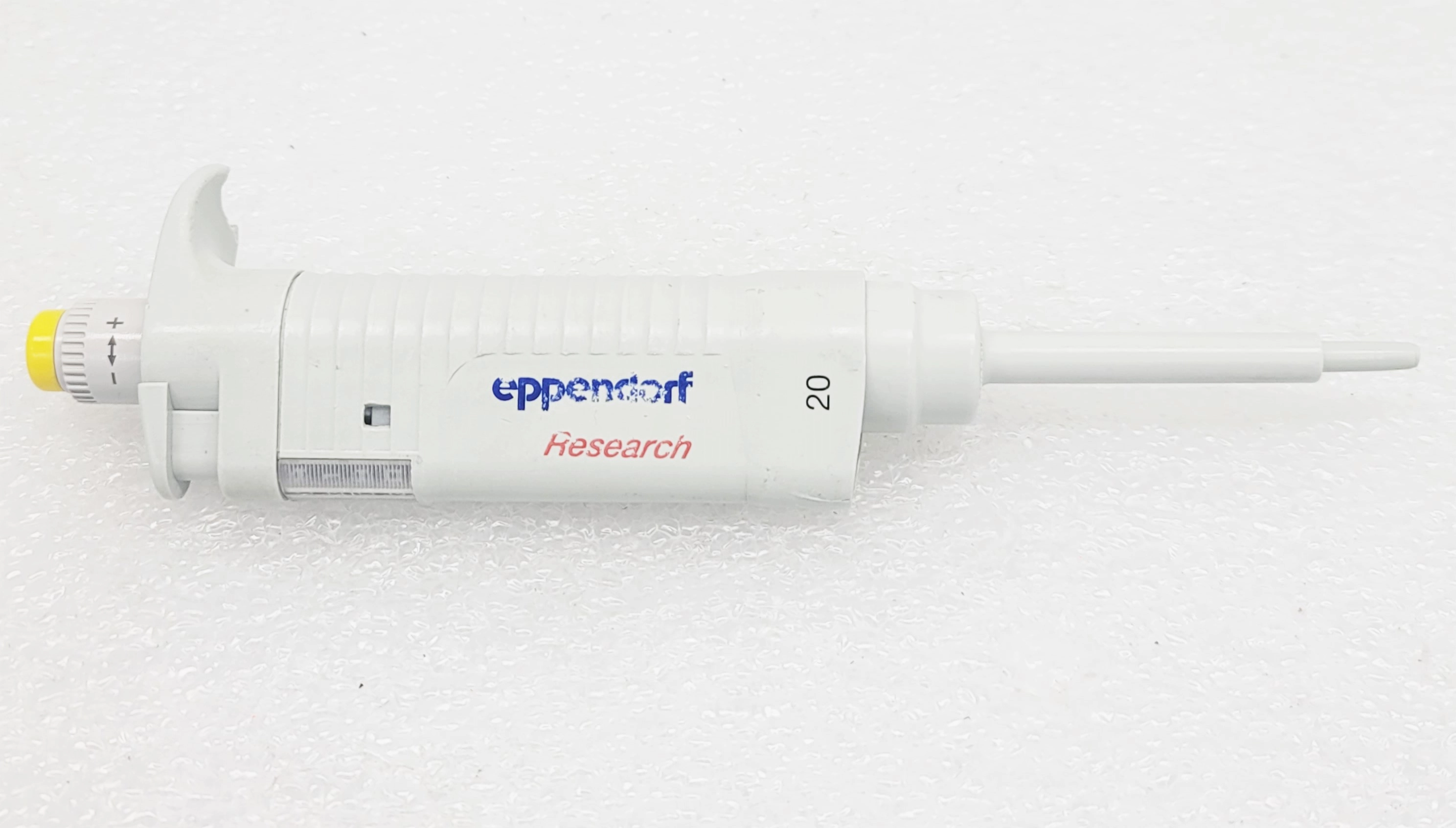 Eppendorf Research 20 Adjustable Volume 2-20uL Single Channel Pipettor Liquid Handling Unit - 3364247