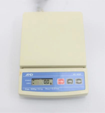 AND HL-400 Portable Compact Scale