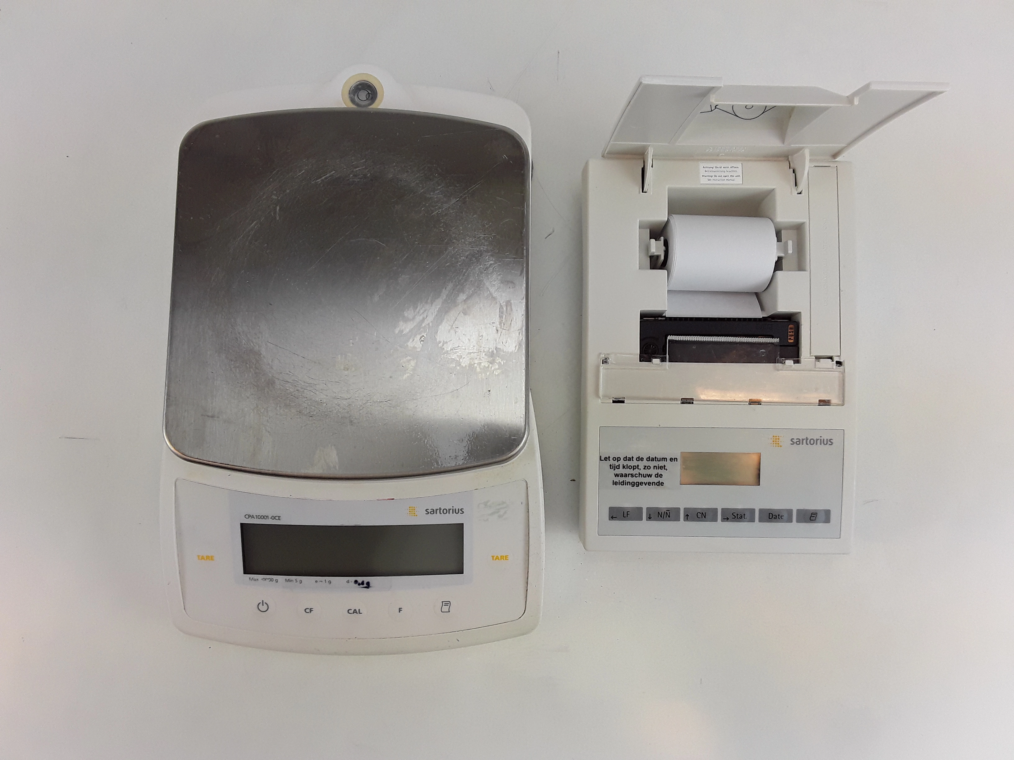 Sartorius CPA 10001-OCE Analytical Balance - 7770510