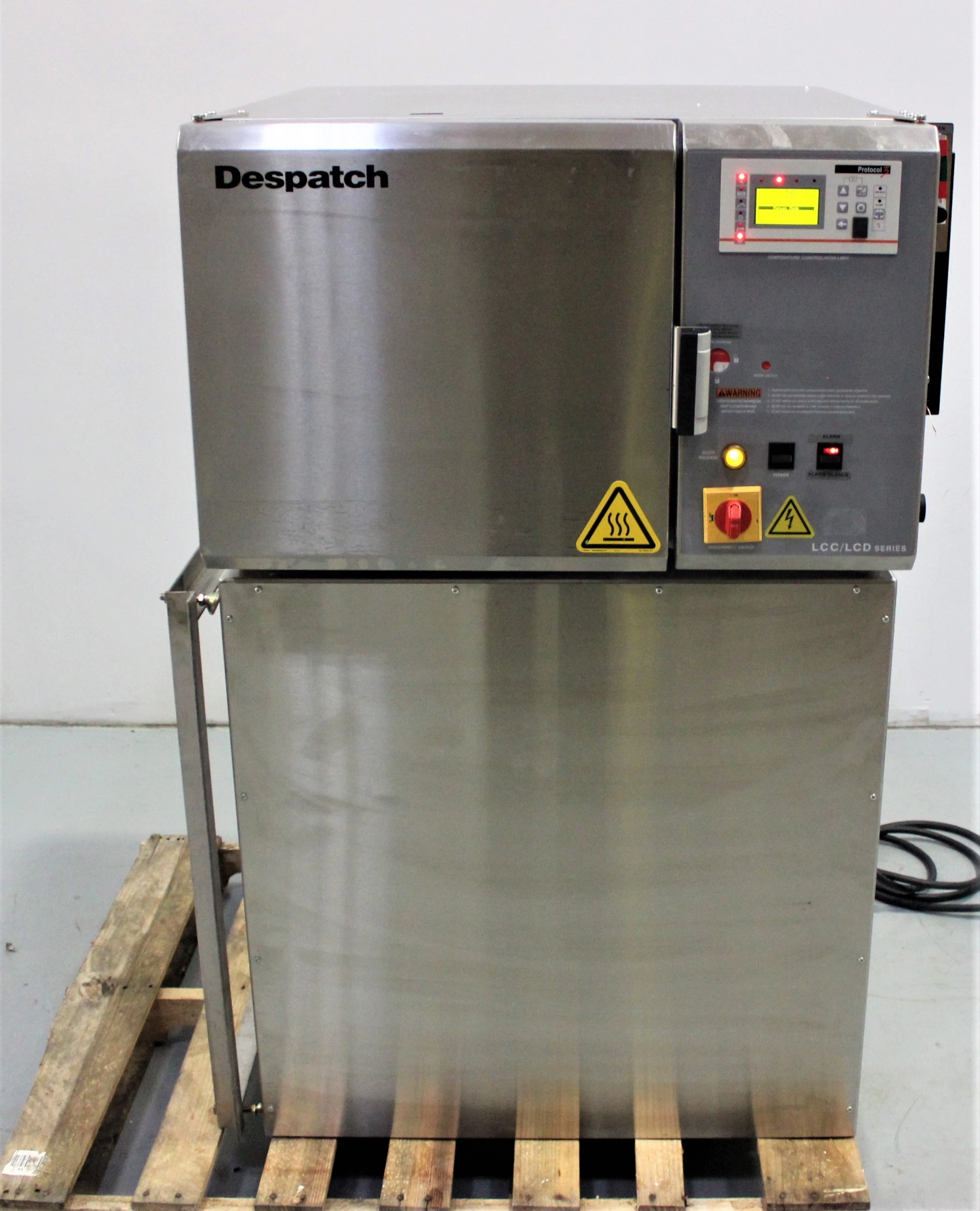 Used Despatch LCC1-16NV-3 Laboratory Oven - 3367189