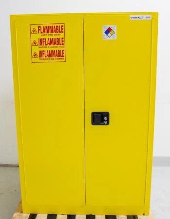 VWR Flammable Liquid Storage 90 Gallon Cabinet Model 97044-212