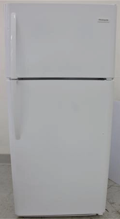 Fridgeaire Top-Freeezer Refrigerator