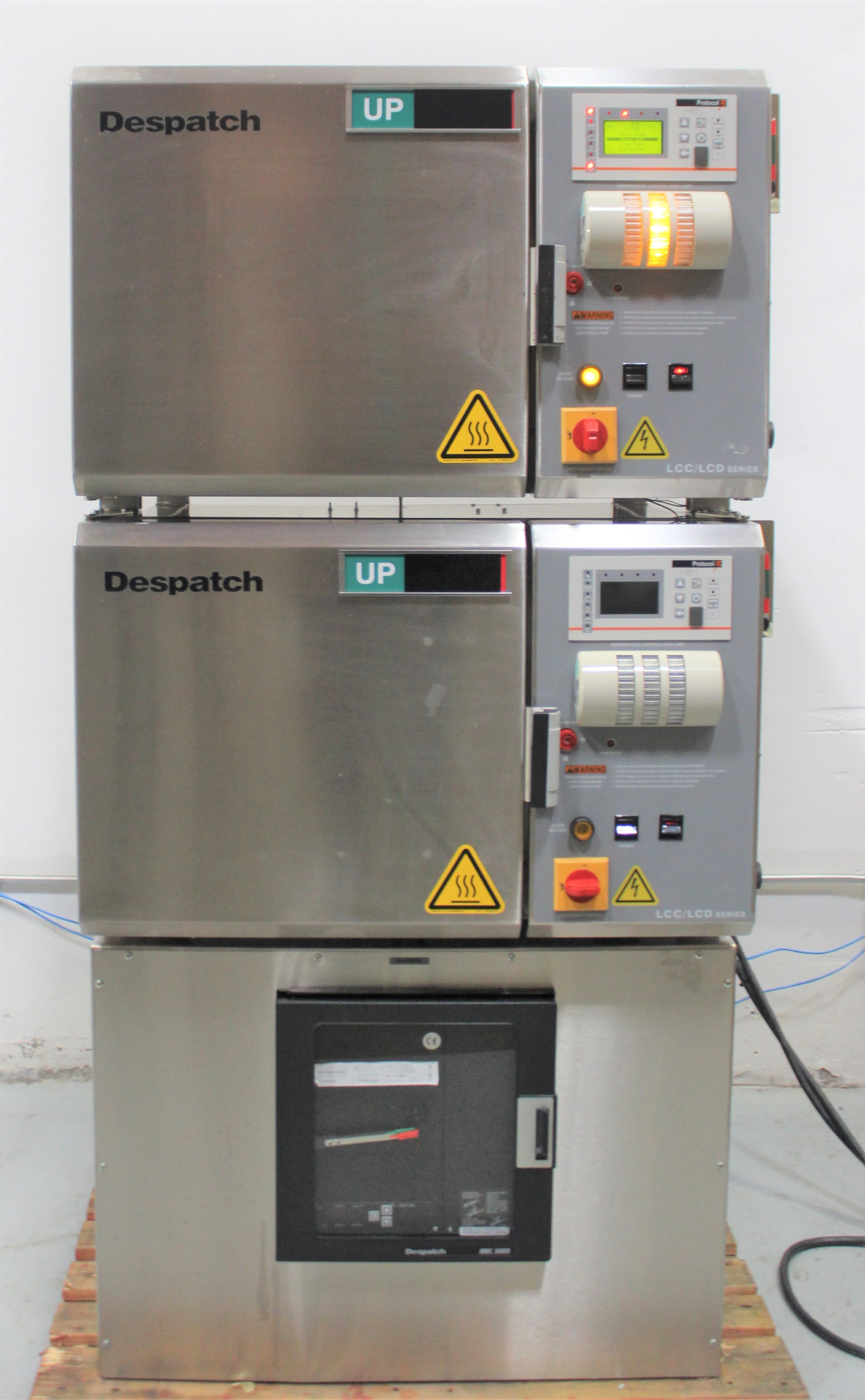 Despatch LCC1-16NV-3 Double Stack Oven with HEPA Filtration - 3348463