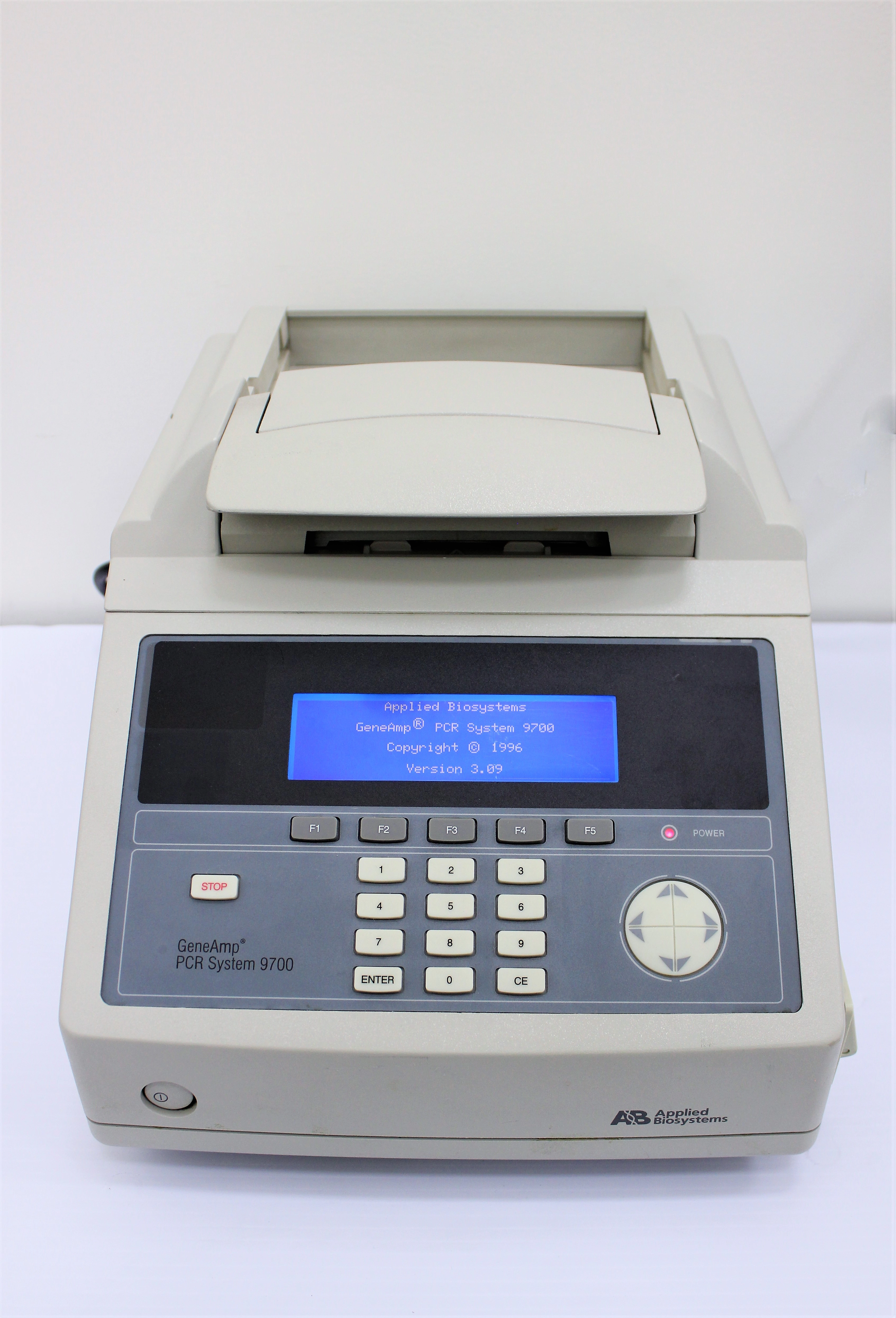 Applied Biosystems GeneAmp 9700 PCR System Thermal Cycler - 3364678