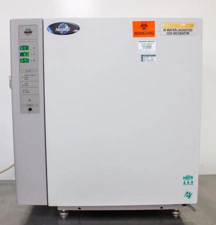 NuAire NU 4850 US Autoflow Water Jacketed CO2 Incu CLEARANCE! As-Is