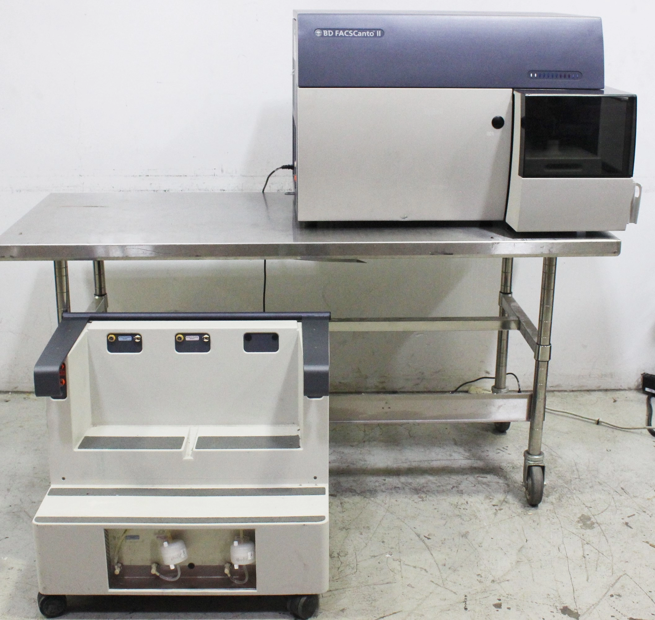 BD FACSCanto II Flow Cytometer - Used Laboratory Equipment | LabX.com