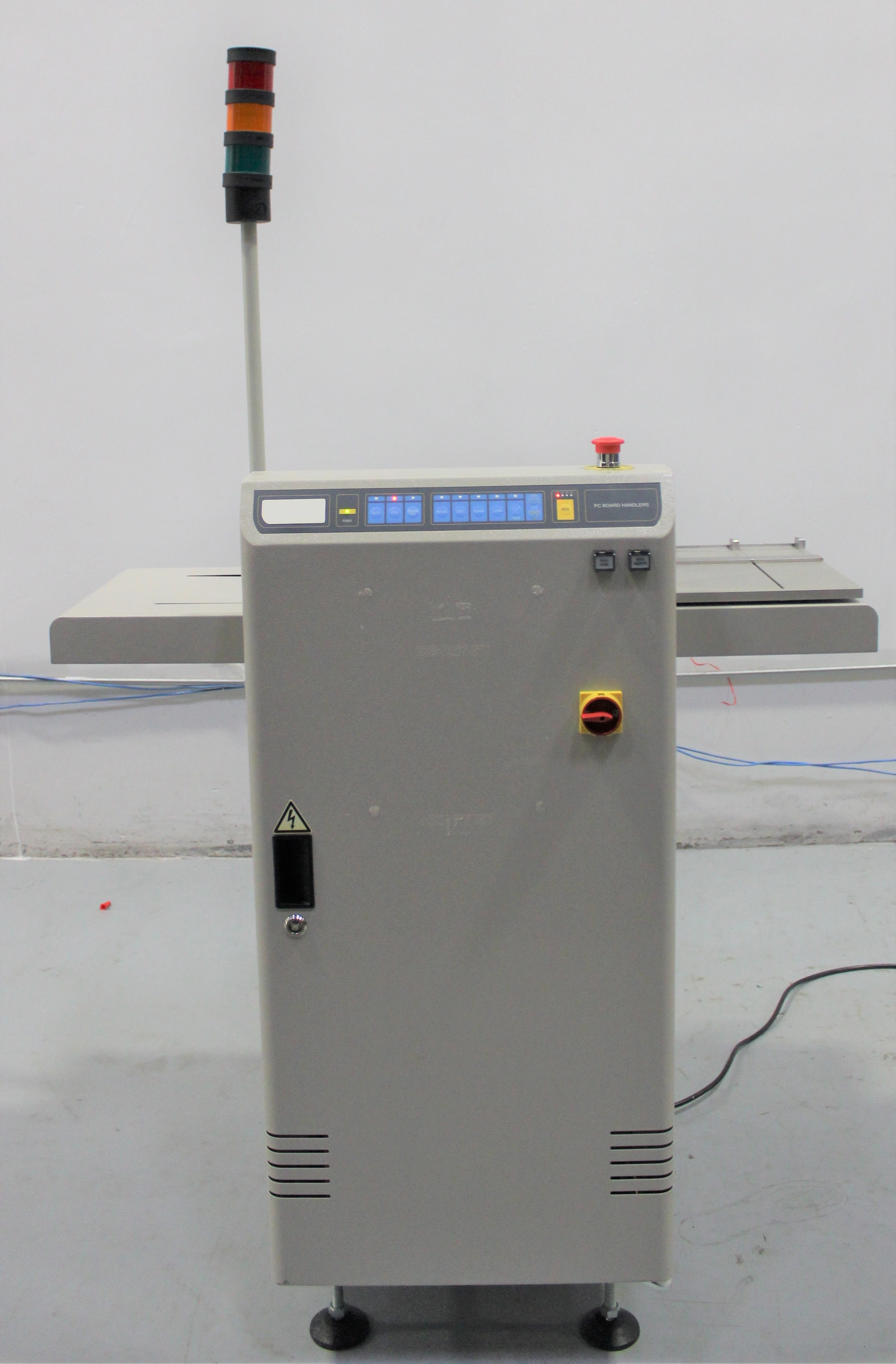 Nutek NTM4411UM Laboratory Unloading Unit - 3348459