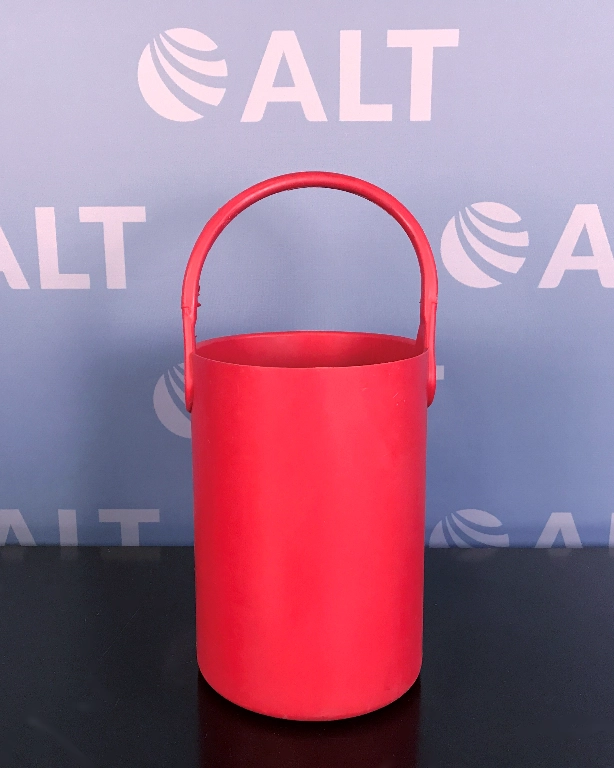 Spectrum Chemical Safety Bottle Tote Carrier, Red
