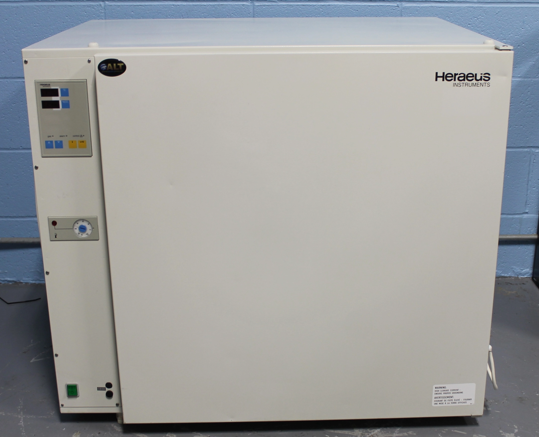 Heraeus B 5060 CO2 Incubator