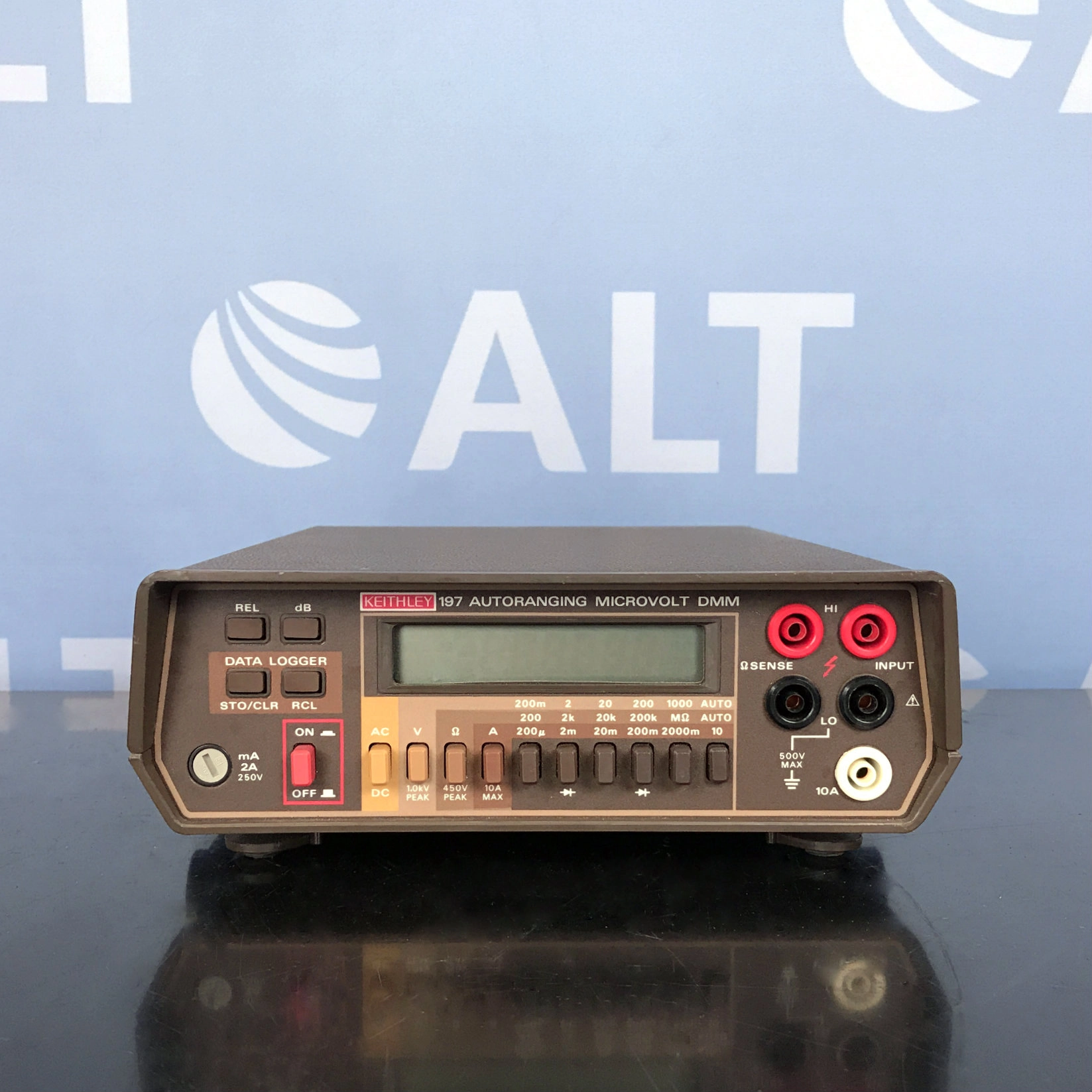 Keithley 197 Portable Autoranging Microvolt DMM