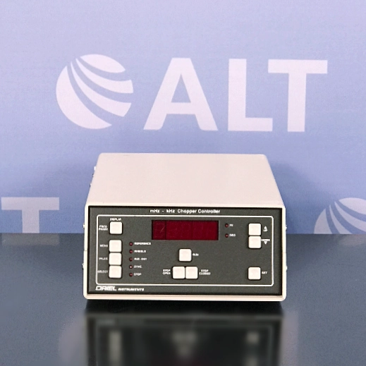 Newport/Oriel 75160 mHz to kHz Chopper Controller