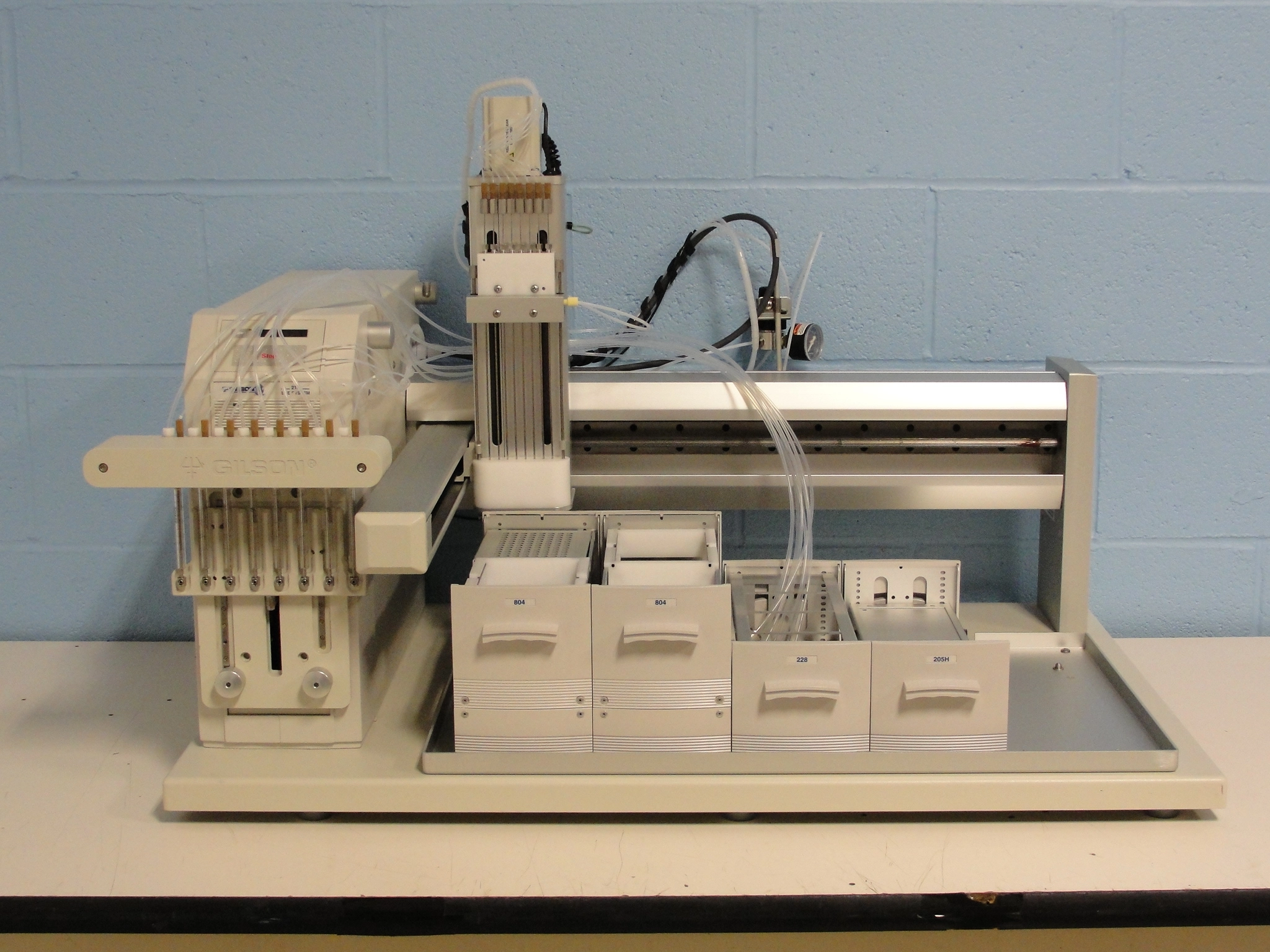Gilson SPE 215 Solid Phase Extraction System