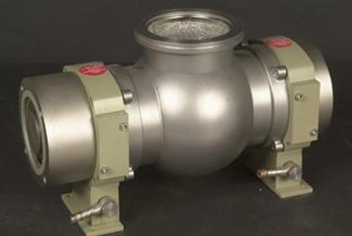 Pfeiffer TPH 270 Turbo Pump