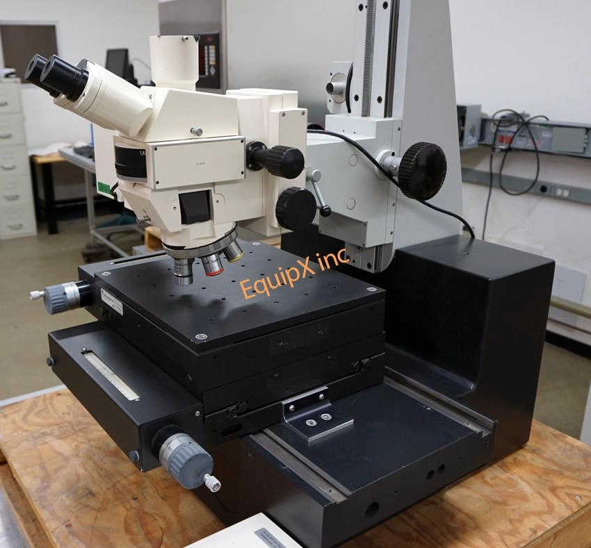 Leitz heavy base and support with 6x6 precision manual stage and Zeiss microscope (1784)