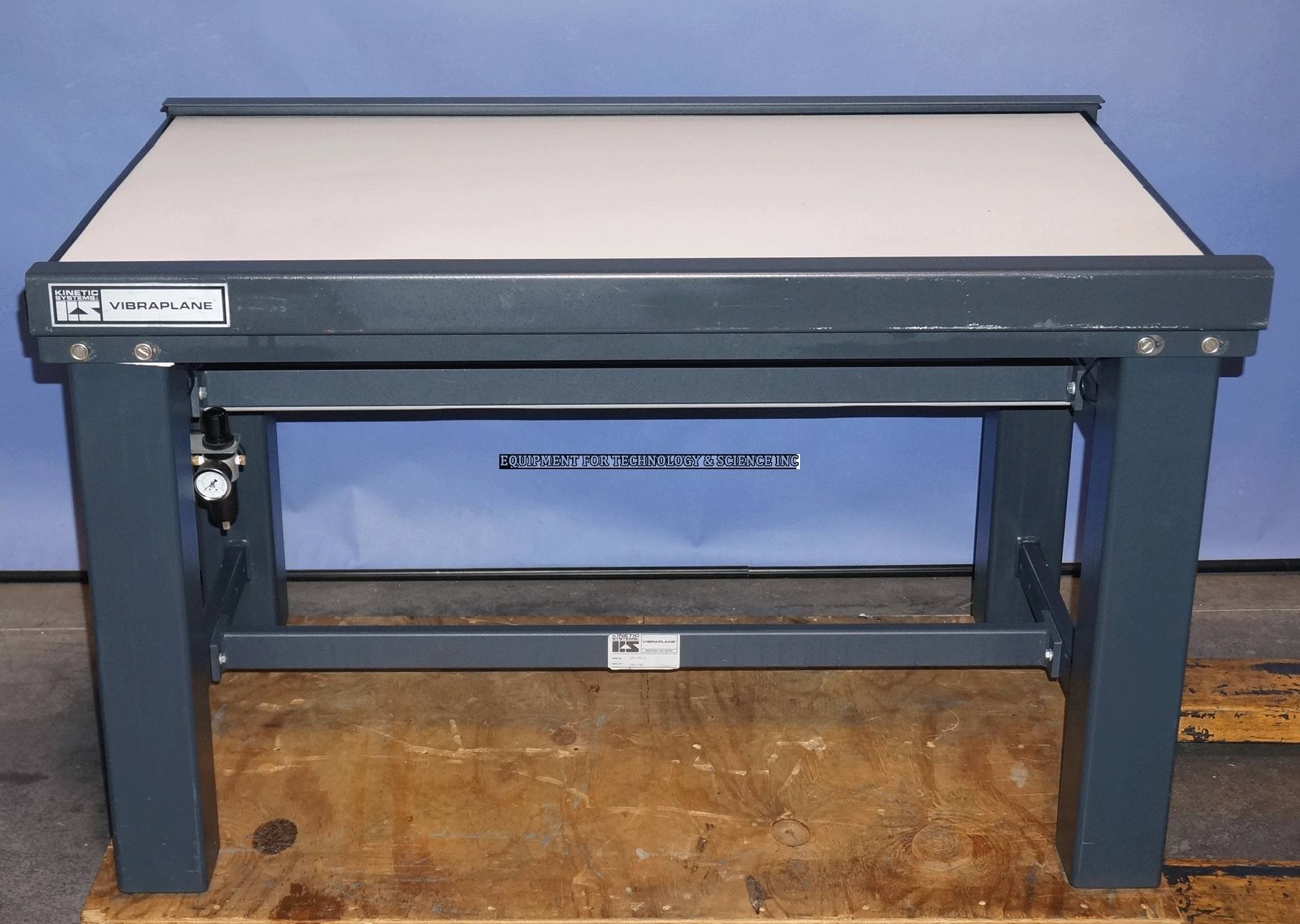 Kinetic Systems 1201-02-11 48x31 Vibration Isolation Table (2135)