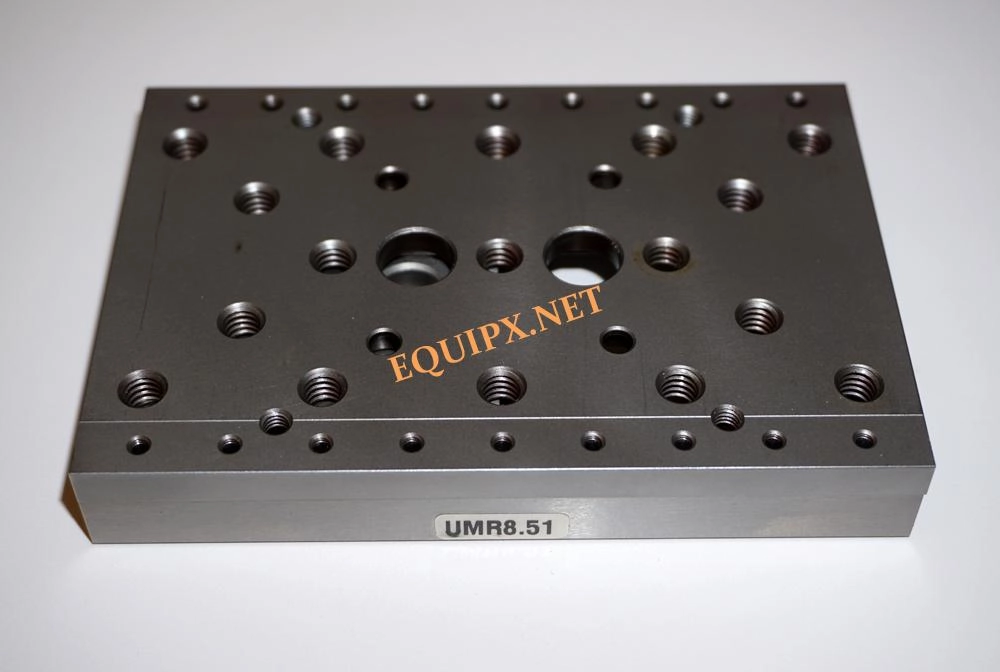 Newport UMR8.51 precision ball bearing linear stage with 50mm travel (3815)