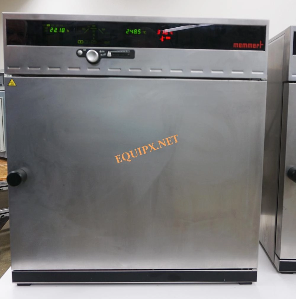 Memmert UNE500 Programmable Gravity convection oven, 230V max temp 300C (4247)