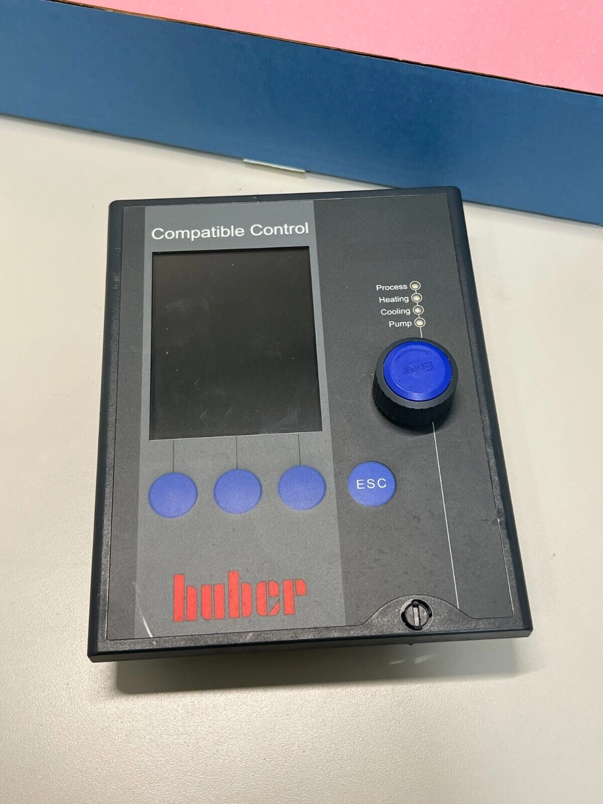 Huber Pilot Process Chiller knob Control display k