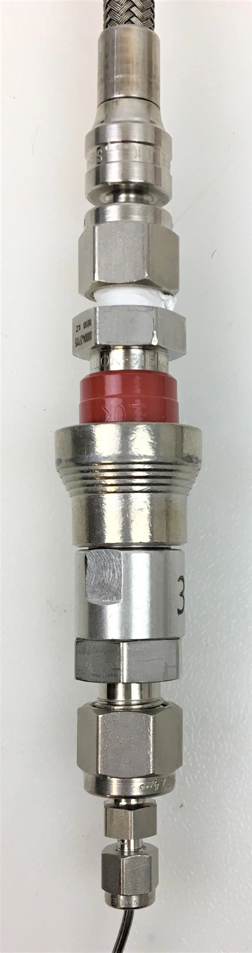 Swagelok Quick-Connect Body with Stainless Steel 1/8" Tubing