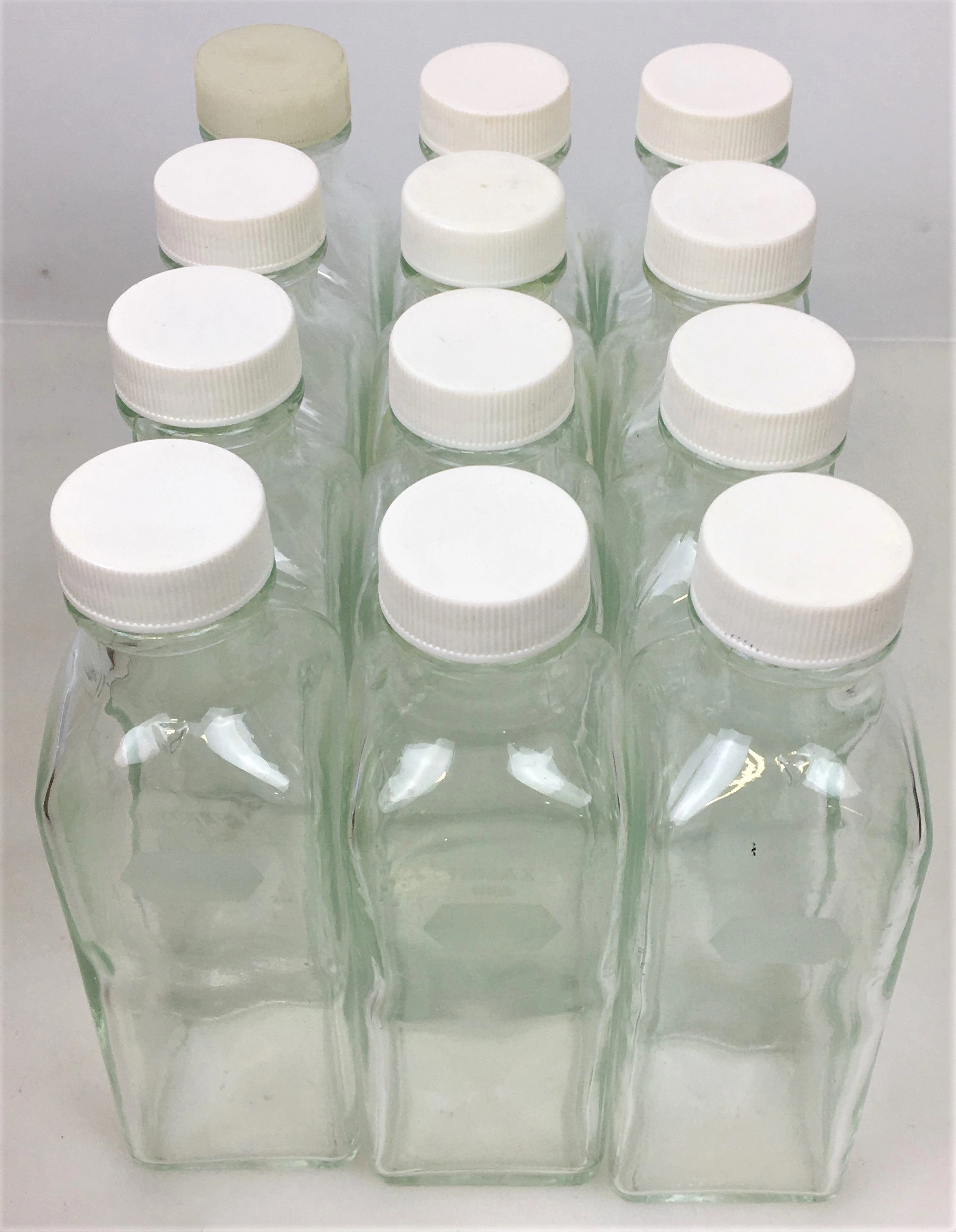 PYREX Milk Dilution Bottles With Screw Cap
