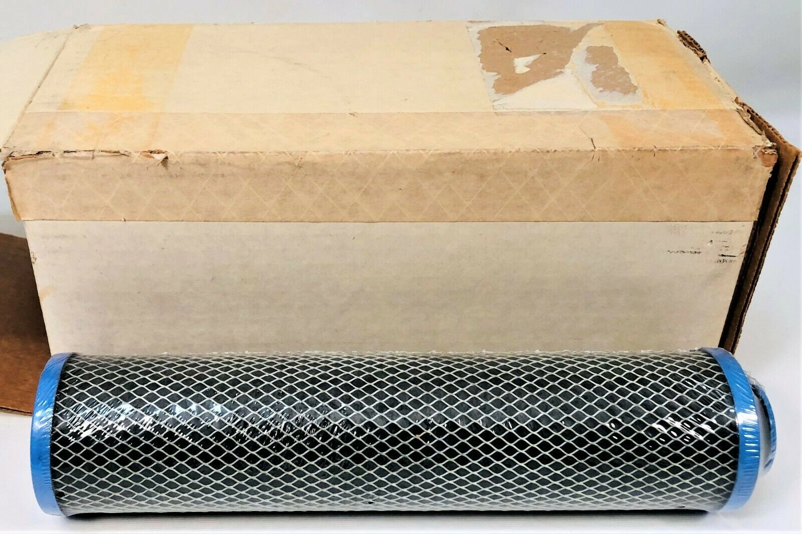 Millipore CDFC01204 Super-C Carbon Cartridge (Box of 4)
