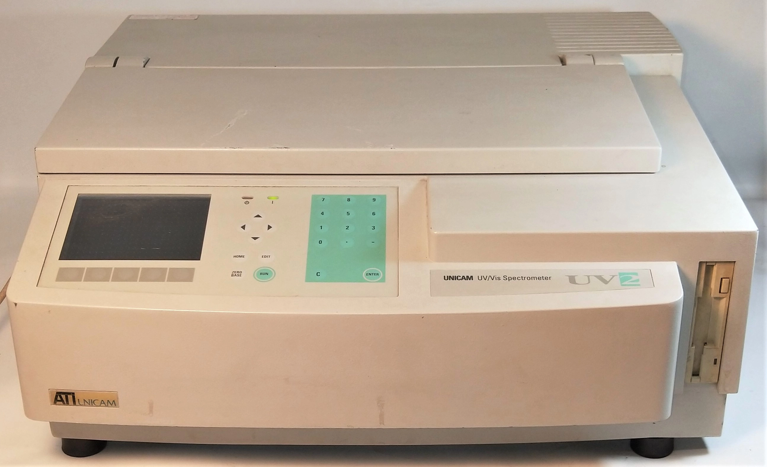 ATi Unicam UV2-100 UV-Visible Spectrophotometer (190 to 1100nm) - FOR PARTS