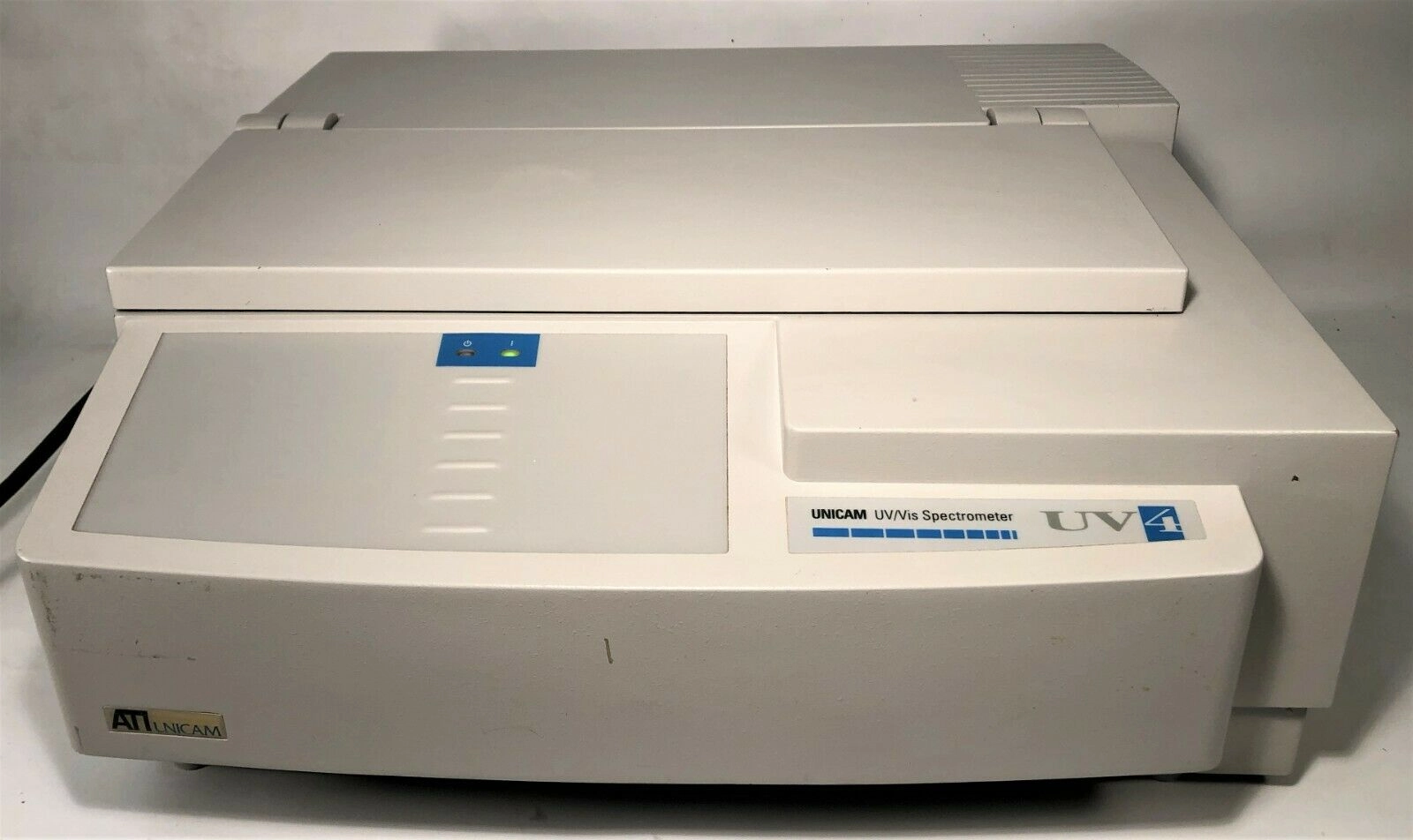 ATi Unicam UV4-200 UV-Visible Spectrophotometer (190 to 900nm) - FOR PARTS