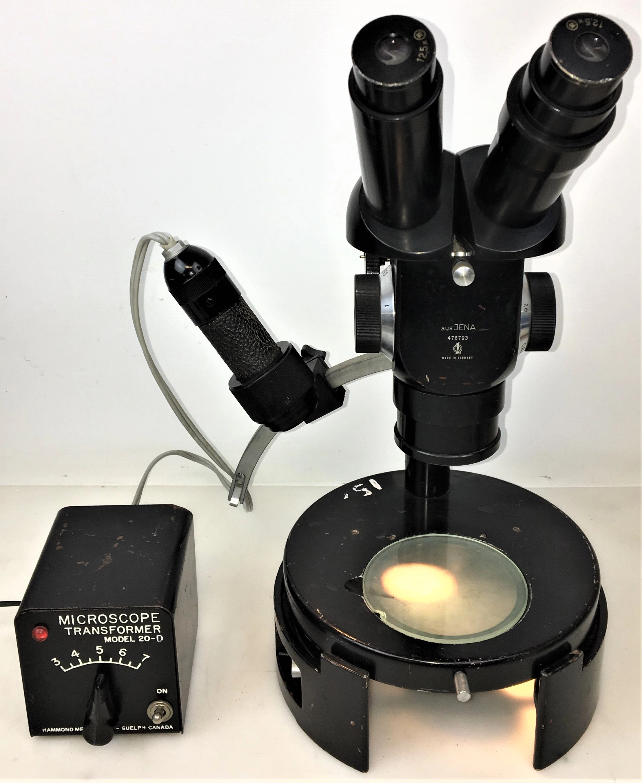 Zeiss Jena Binocular Stereo Microscope with Transformer (8X to 50X)