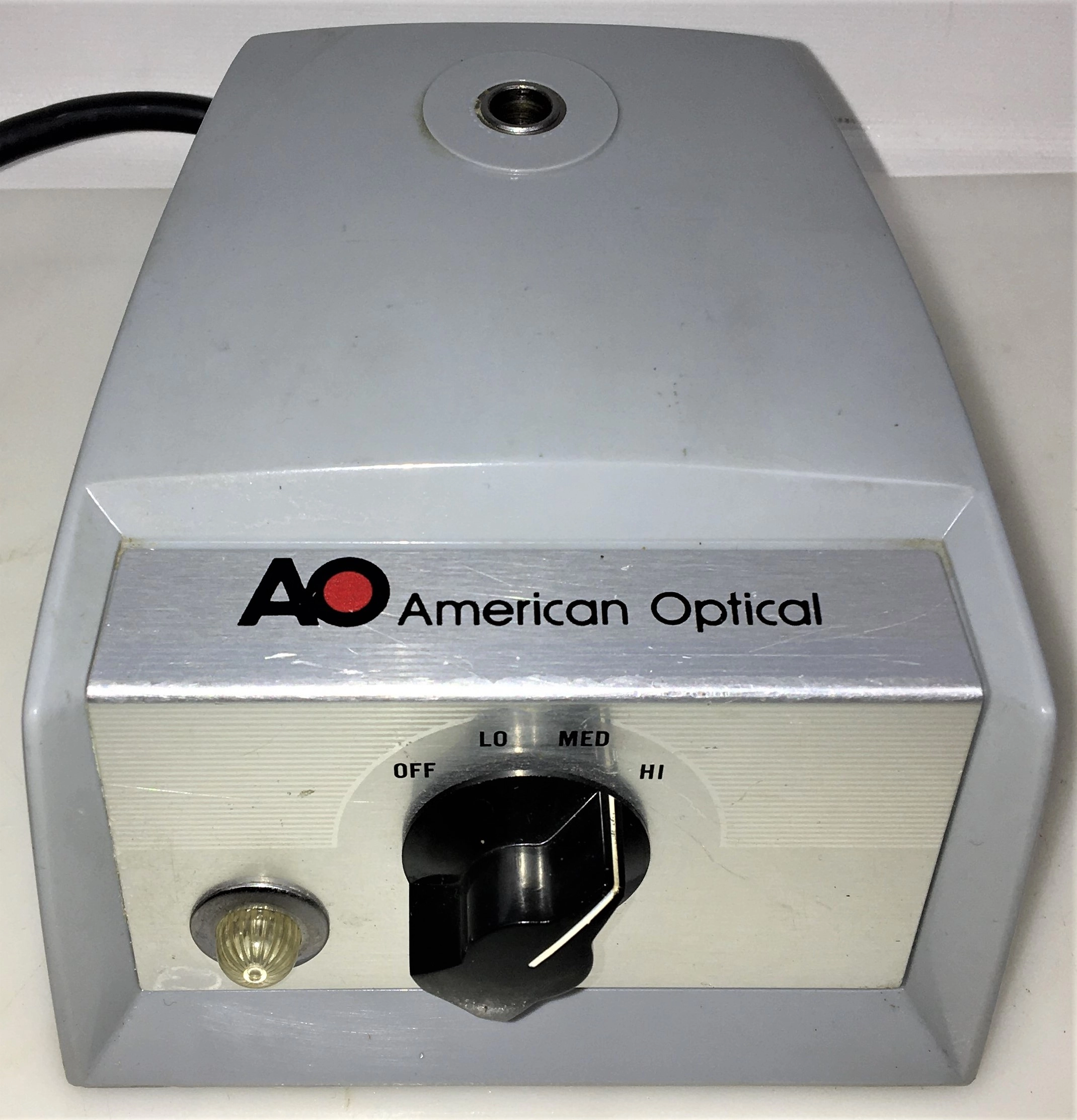 American Optical StarLite 365 Variable Transformer with Lamp