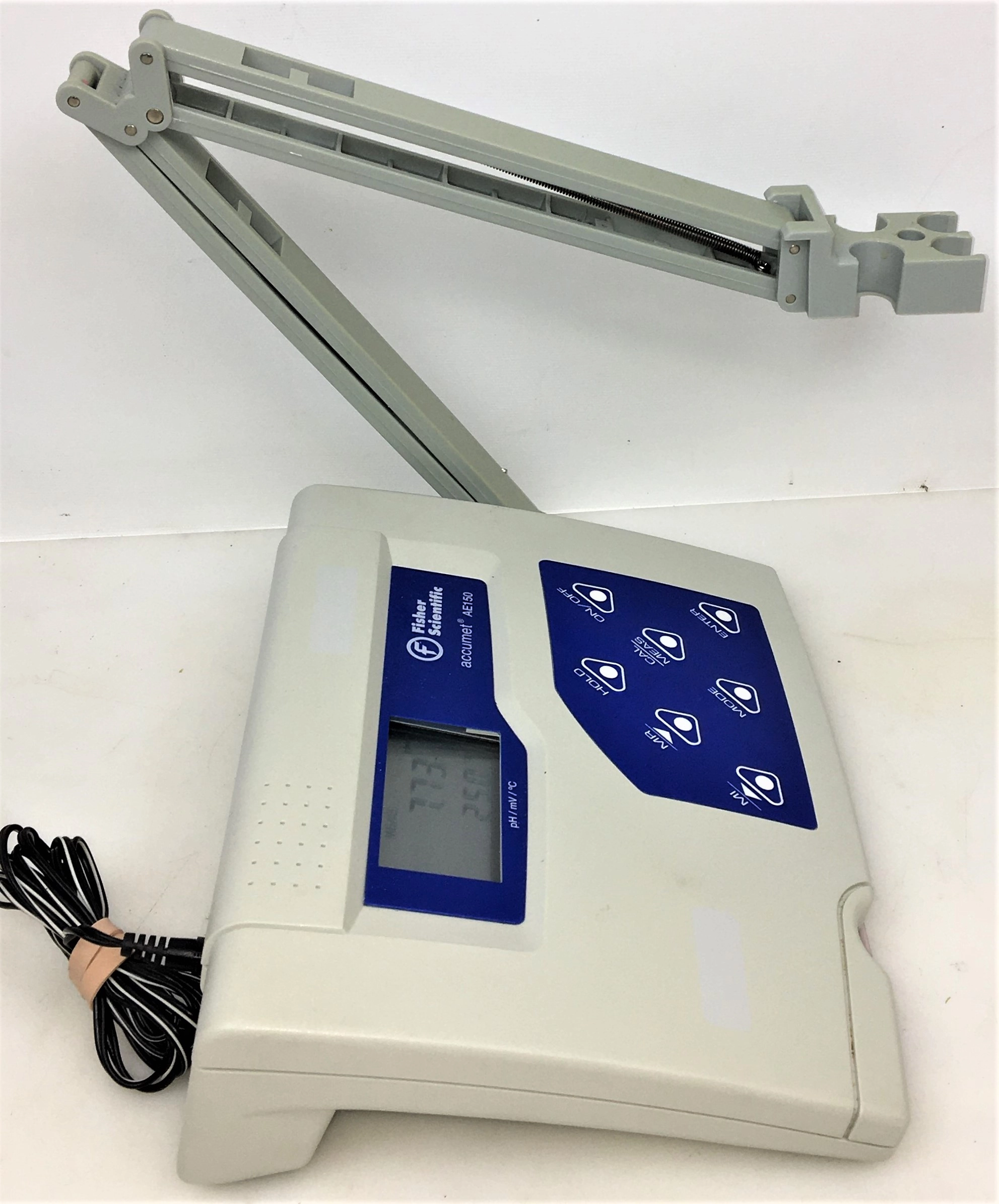 Fisher Accumet AE150 pH Meter with Support Arm
