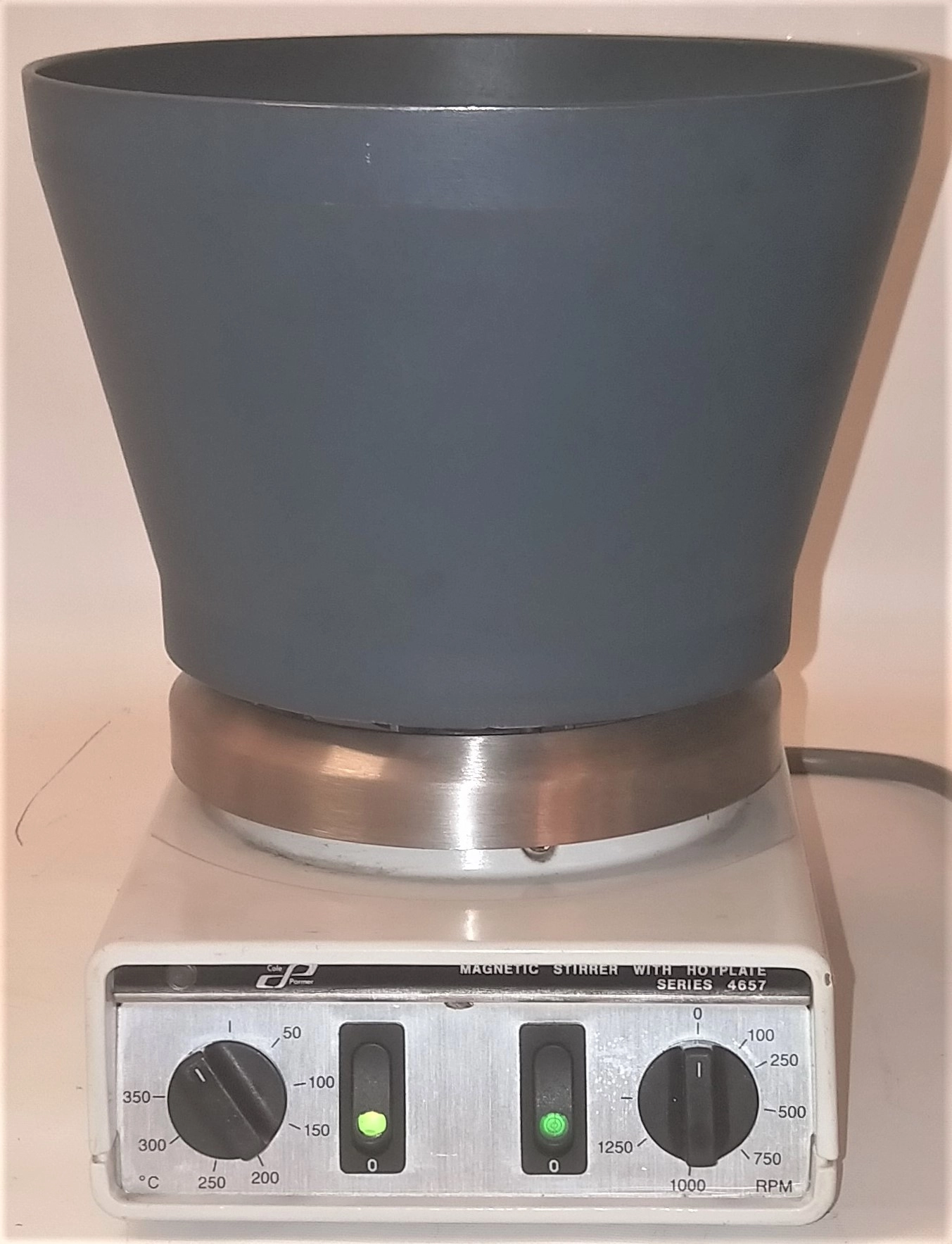 Cole-Parmer Digital Magnetic Stirring Hotplate with Timer, 20L Capacity,  110V