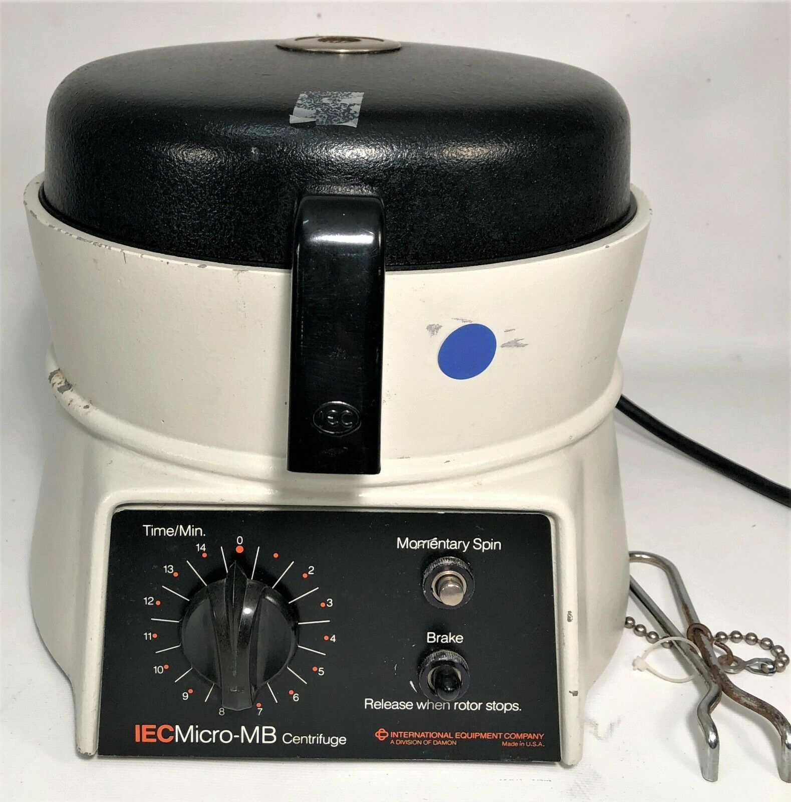 IEC Micro-MB Microcentrifuge with IEC 837 Rotor (12 x 1.5 - 2mL)