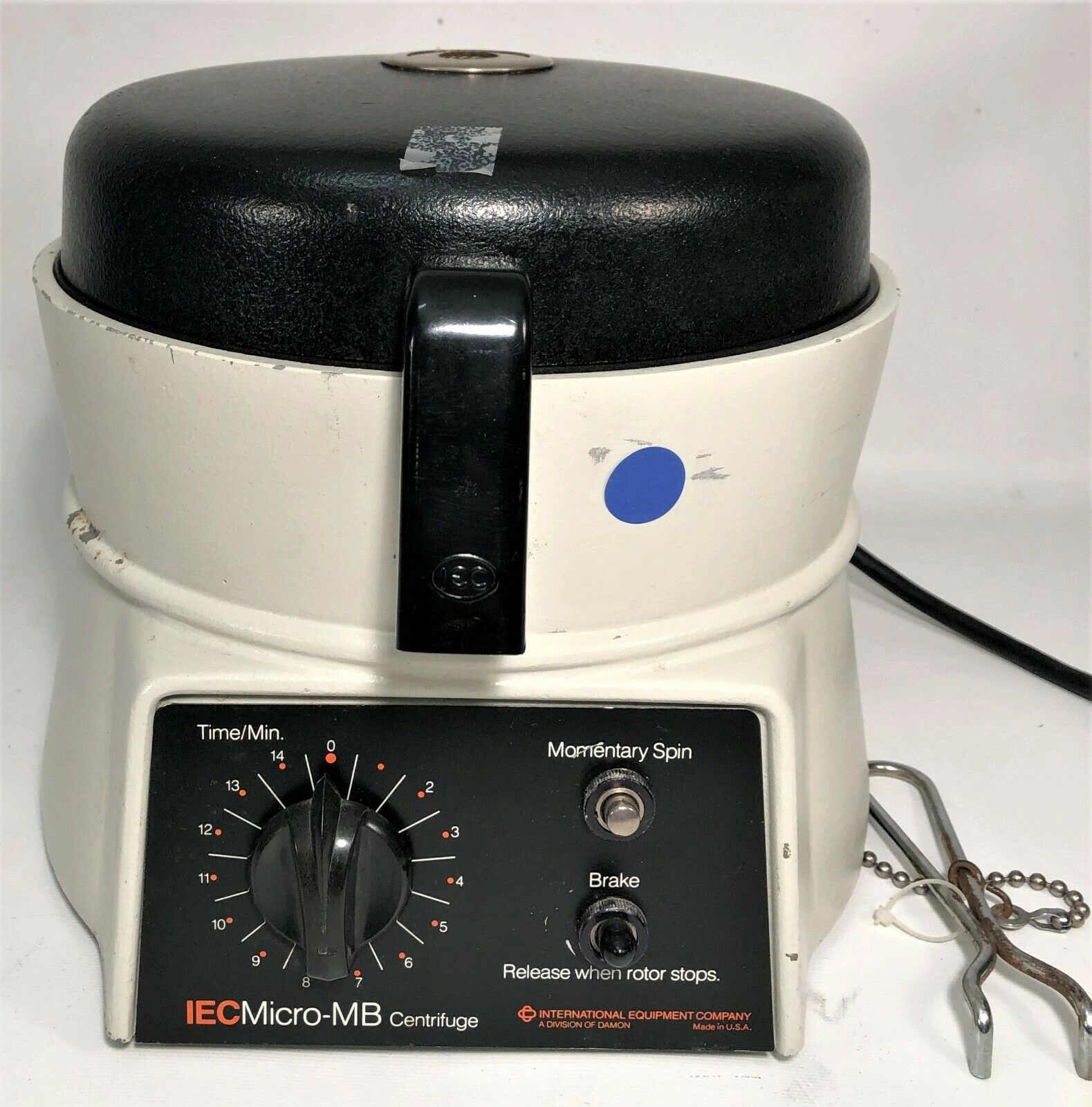 IEC Micro-MB Microcentrifuge with IEC 837 Rotor - 12 x 1.5 - 2mL