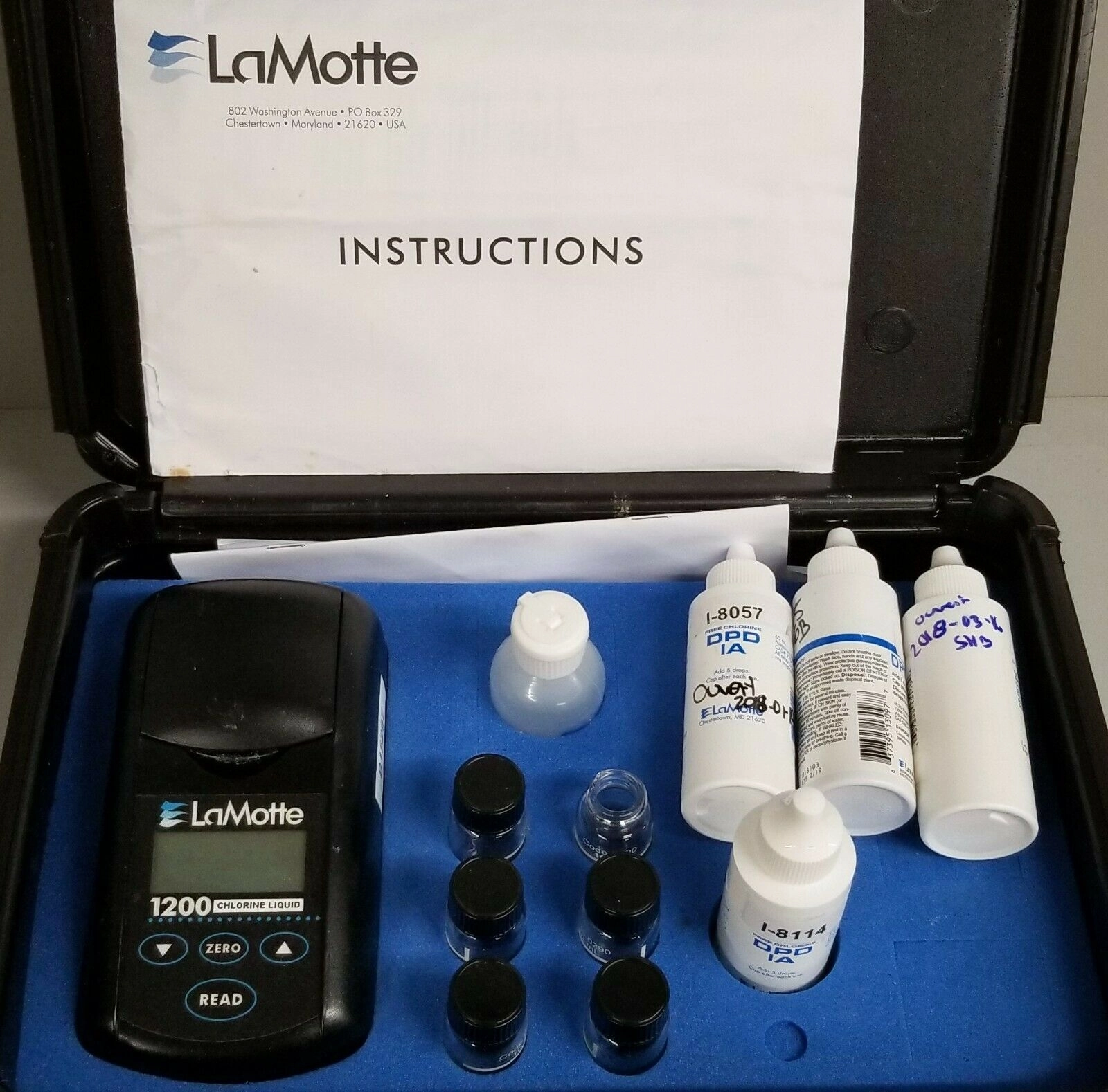 LaMotte 1200-CL Portable Spectrocolorimeter - 420-570nm or 605-635nm